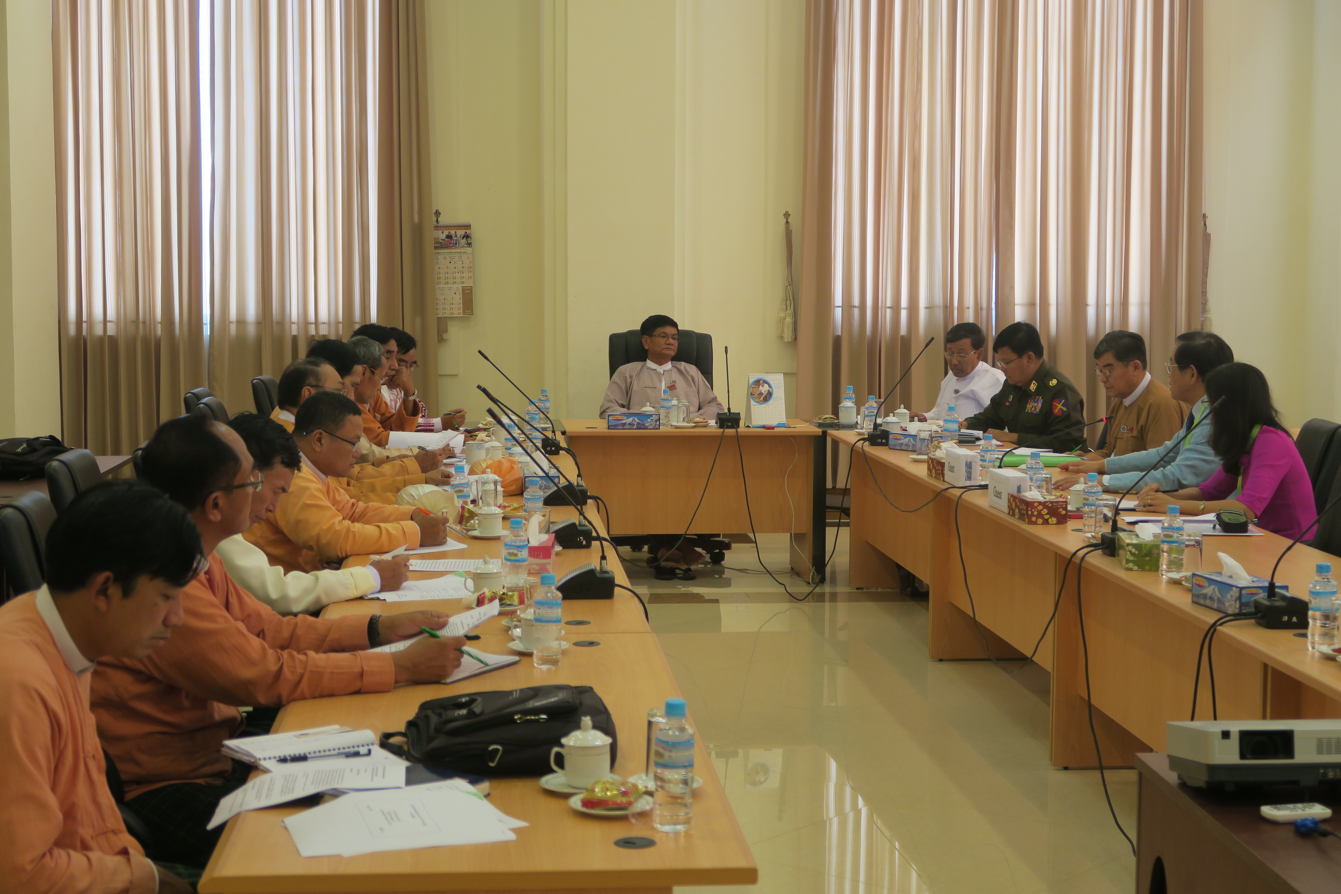 ミャンマー教育開発委員会との意見交換